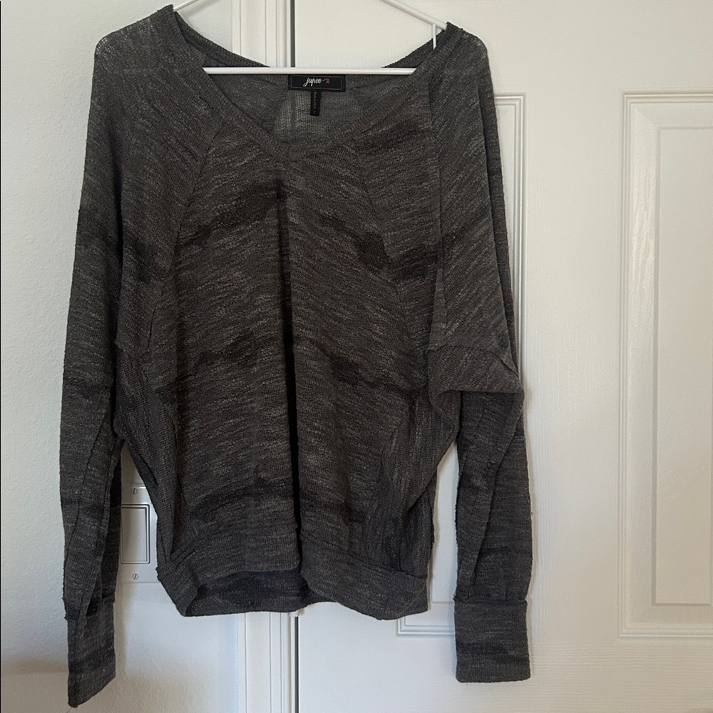 Junee Women’s Gray Pullover Scoop Neck Sweater S
